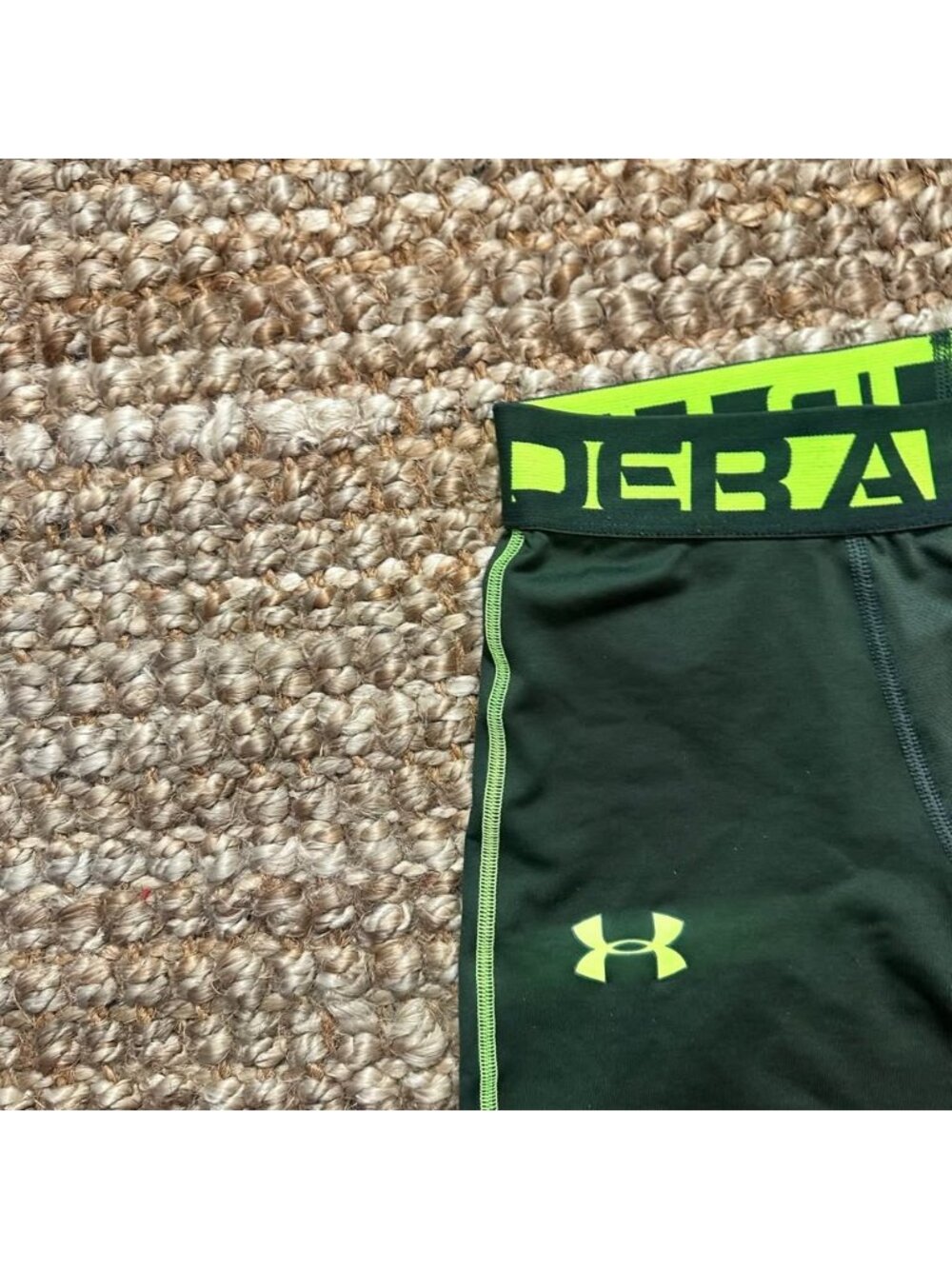 Under Armour Men's Compression Tights Leggings Base Layer Neon Rifle Green Large
